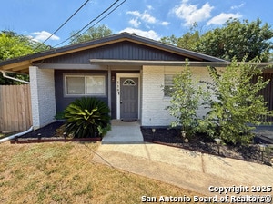Primary Photo - 118 Starlight Terrace
