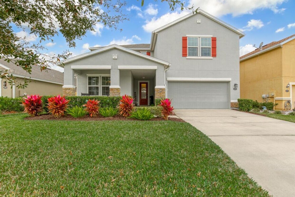 Primary Photo - Spacious Home in Prime Location!