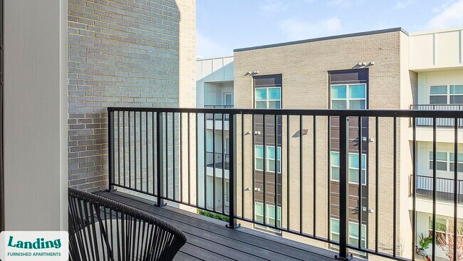 Building Photo - 9906 Runway Dr