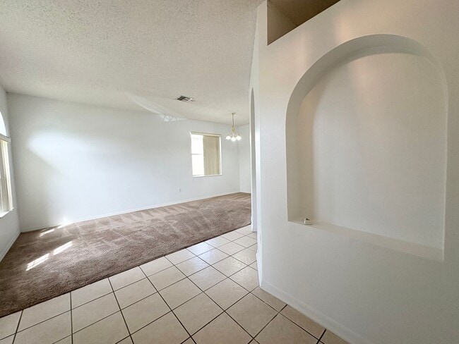 Building Photo - Fantastic Lake Nona area 4 BR 2 BA home in...