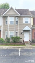 Building Photo - 411 Caddy St