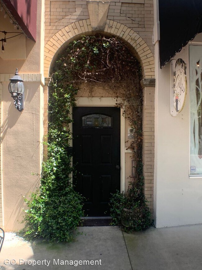 Foto del edificio - 2 br, 1 bath House - 23 E Magnolia Ave.