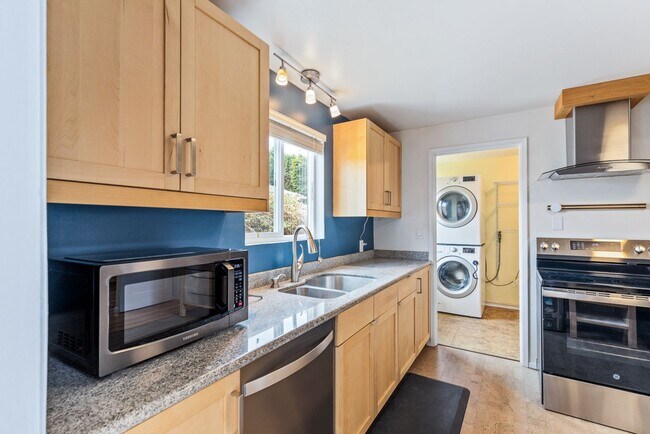 Foto del edificio - Cozy Gatewood 3 bed, 1 bath home