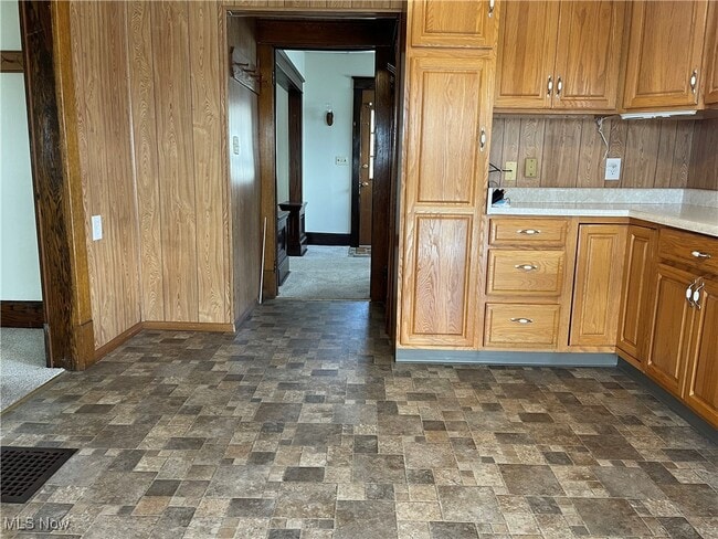 Building Photo - 2270 Bishard Ave