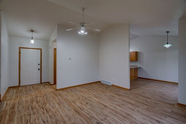 Building Photo - 1509 Bultman Rd