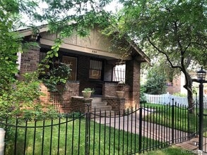 Building Photo - 454 Franklin St