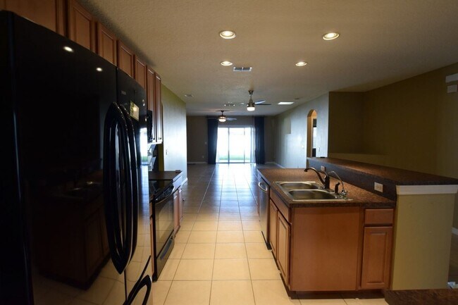 Foto del edificio - 5 br, 3 bath House - 2134 Osprey Woods Circle