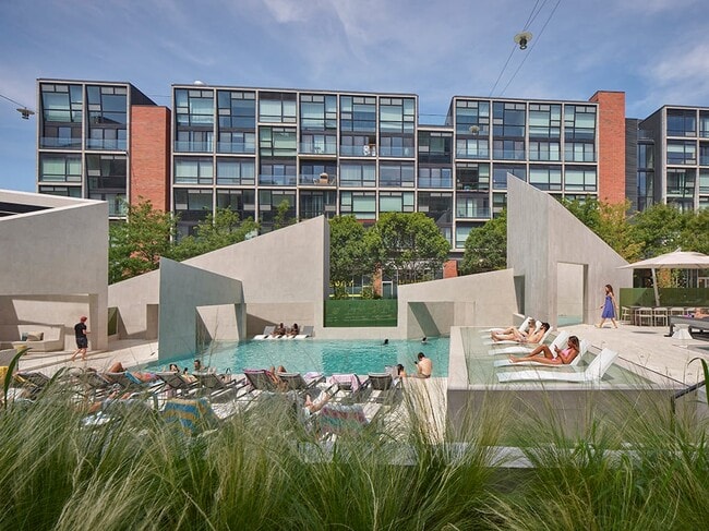 Cove Pool - The Piazza Apartments