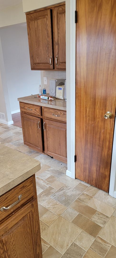 Building Photo - 1141 Hickory St