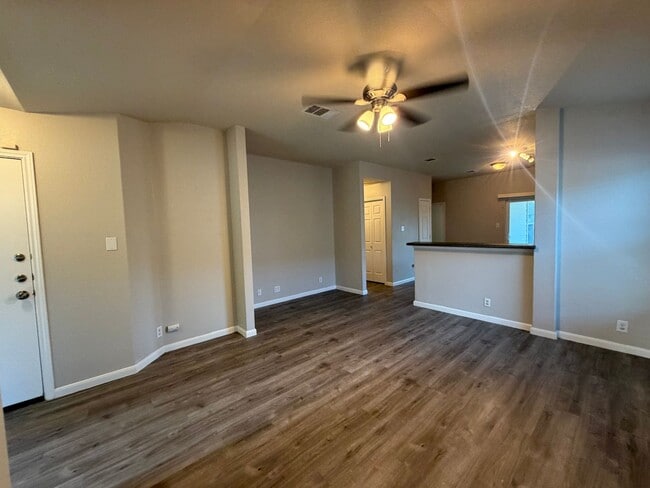 Building Photo - 2405 N Ranch Estates Blvd