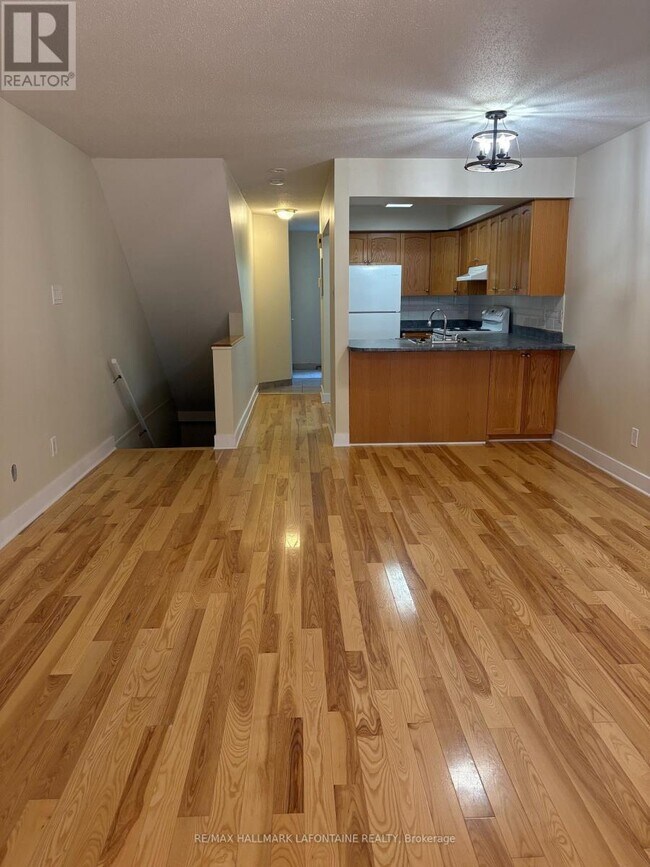 Photo du bâtiment - 198 Alvin Rd