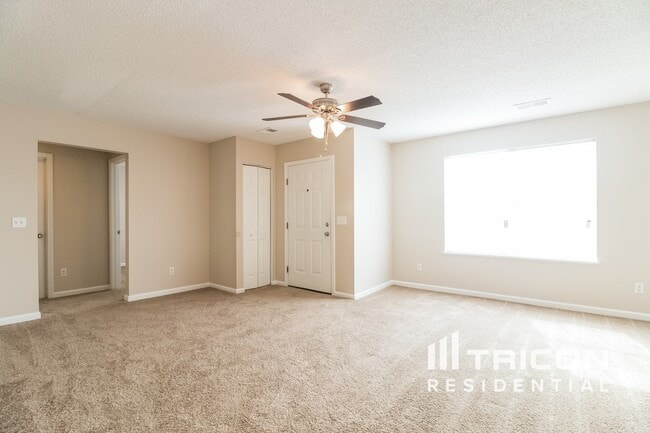 Building Photo - 207 Denby Cir