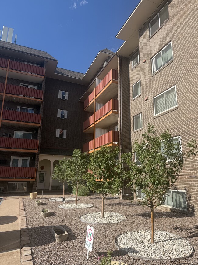 Photo - 3047 W 47th Ave (Denver, CO) Apartment
