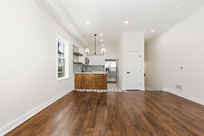 Foto del edificio - 2926 W Oxford St