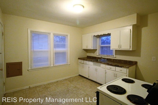 Building Photo - 5025 N 41st St