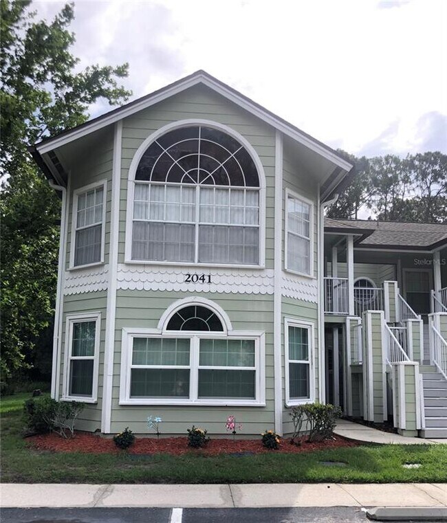 Building Photo - 2041 Royal Bay Blvd