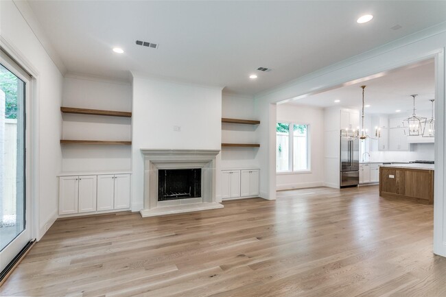 Building Photo - 7519 Taos Rd