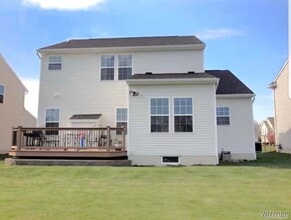Building Photo - 7054 Lakeside Dr