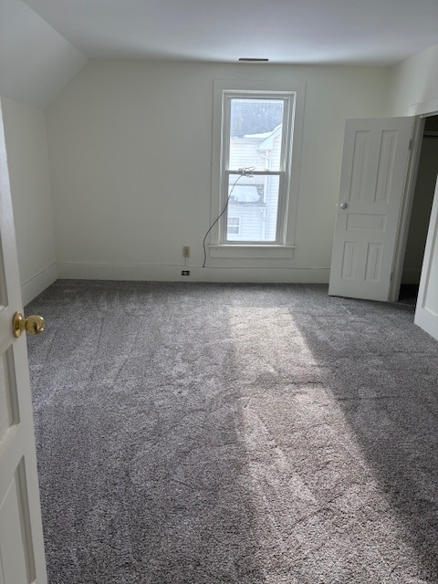 Building Photo - 628 N Sandusky St