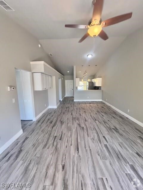 Building Photo - 1316 Mainsail Dr
