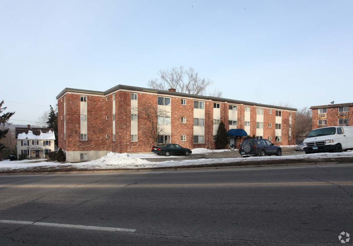 Primary Photo - Townview Apartments