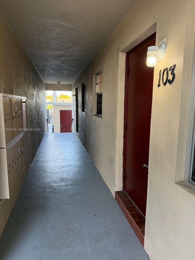 Foto del edificio - 606 S C St