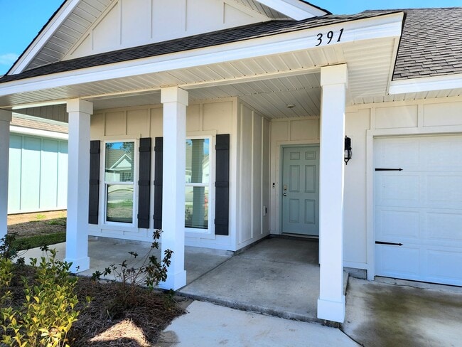 Building Photo - 3/2 home in Aventura subdivision