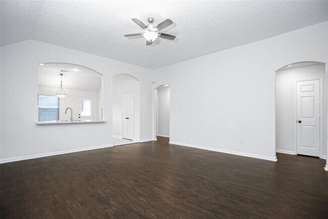 Foto del edificio - 2434 Sandy Fields Ln