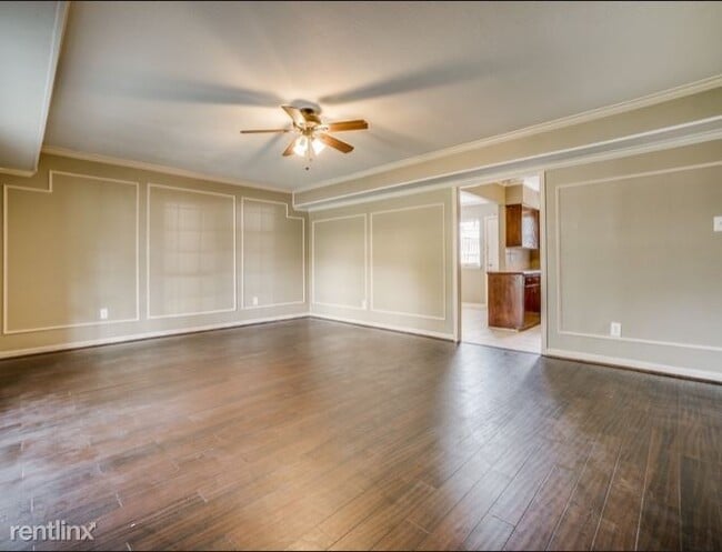 Building Photo - 6 br, 3 bath House - 11227 Drummond Dr