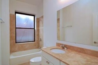 Foto del edificio - 4715 N Sheridan Rd