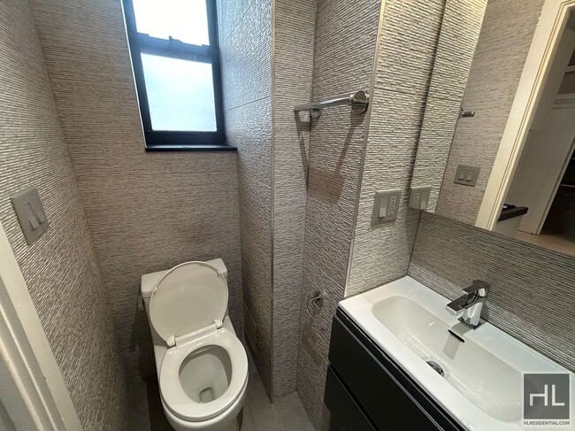 Building Photo - West 51st Street