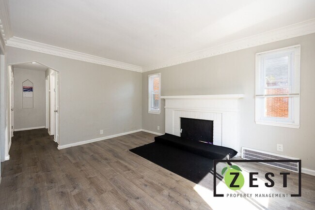 Building Photo - Beautiful 3 Bedroom Home!!!