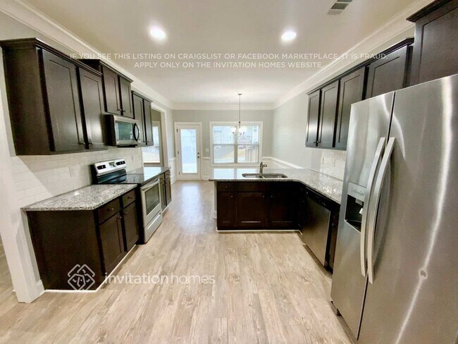 Foto del edificio - 415 Meadow Vista Ln