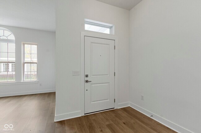 Building Photo - 549 Gilder Dr