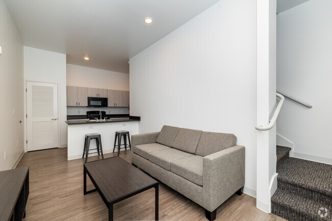 2BR, 2BA - 964SF - Living Room - Aero