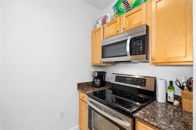 Foto del edificio - 5000 Culbreath Key Way