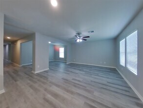 Building Photo - 15673 Briar Frst Dr