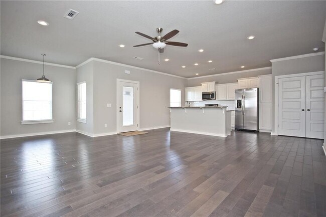 Foto del edificio - 3811 SW Peachwood Dr