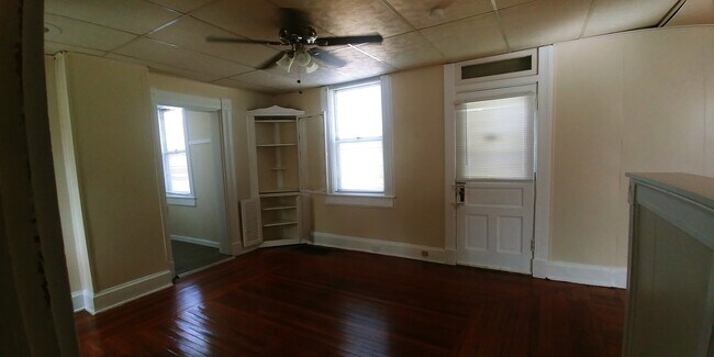 Foto del edificio - Very Nice 2 Bedroom 1 Bath House in Madiso...
