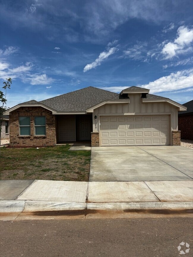 Building Photo - 1317 Bajada St
