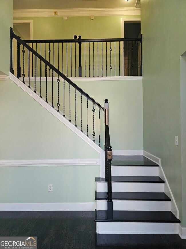 Foto del edificio - 185 Rock Hill Dr