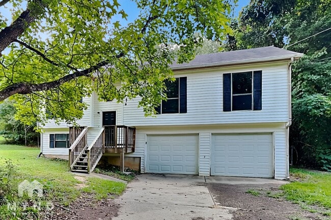 Building Photo - 2664 Bomar Rd