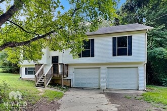 Building Photo - 2664 Bomar Rd