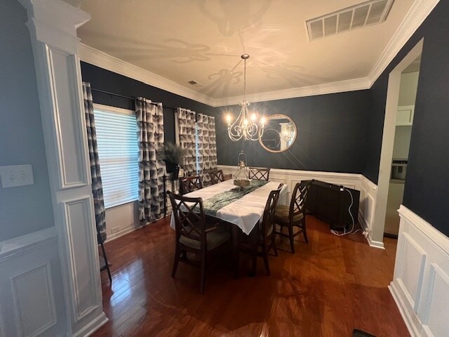 Foto del edificio - 1230 Folkstone Ridge Ln