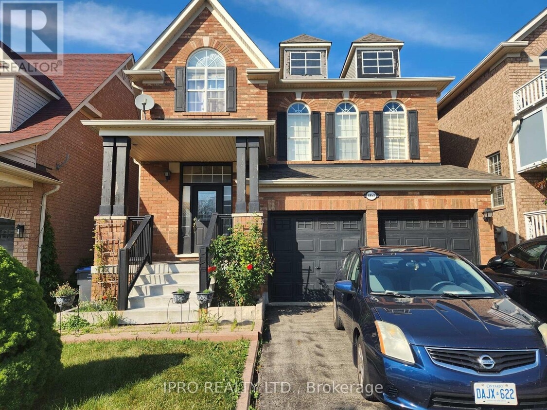 Photo principale - 5853 Whitehorn Ave