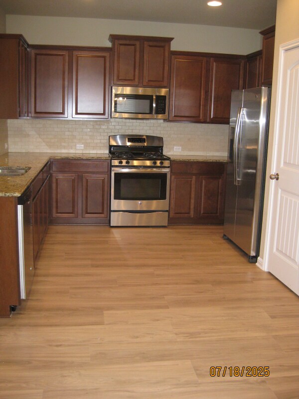 Building Photo - 1112 Greyback Dr