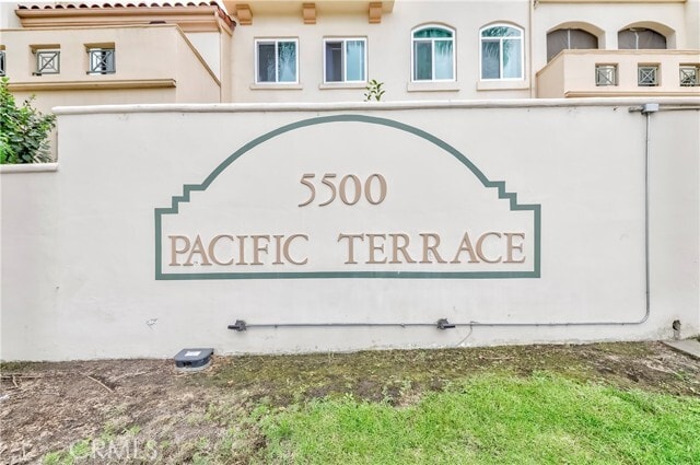 Building Photo - 5500 Torrance Blvd