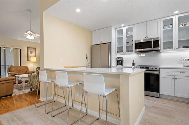 Foto del edificio - 1707 Pelican Cove Rd