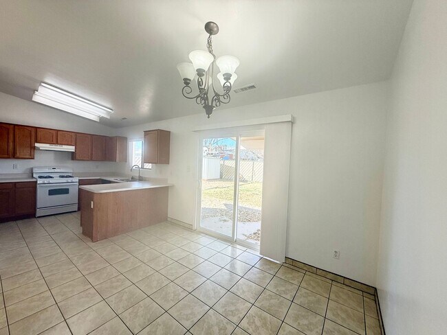 Foto del edificio - Pet Friendly home in Prescott Valley