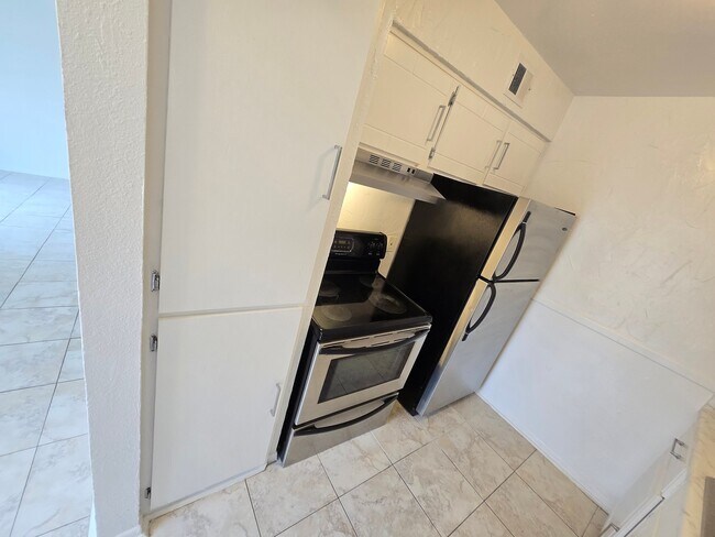 Foto del edificio - 6611 Southpoint St